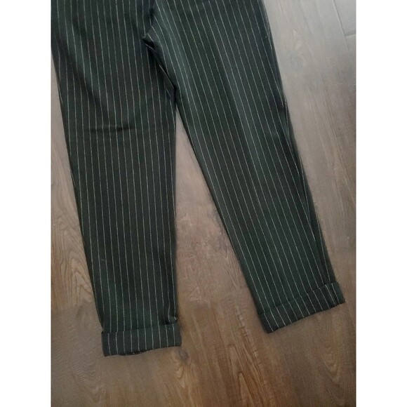Bailey 44 Black Pinstripe Pants Cropped Ankle Pull On Sz Small Career Business - Picture 11 of 11